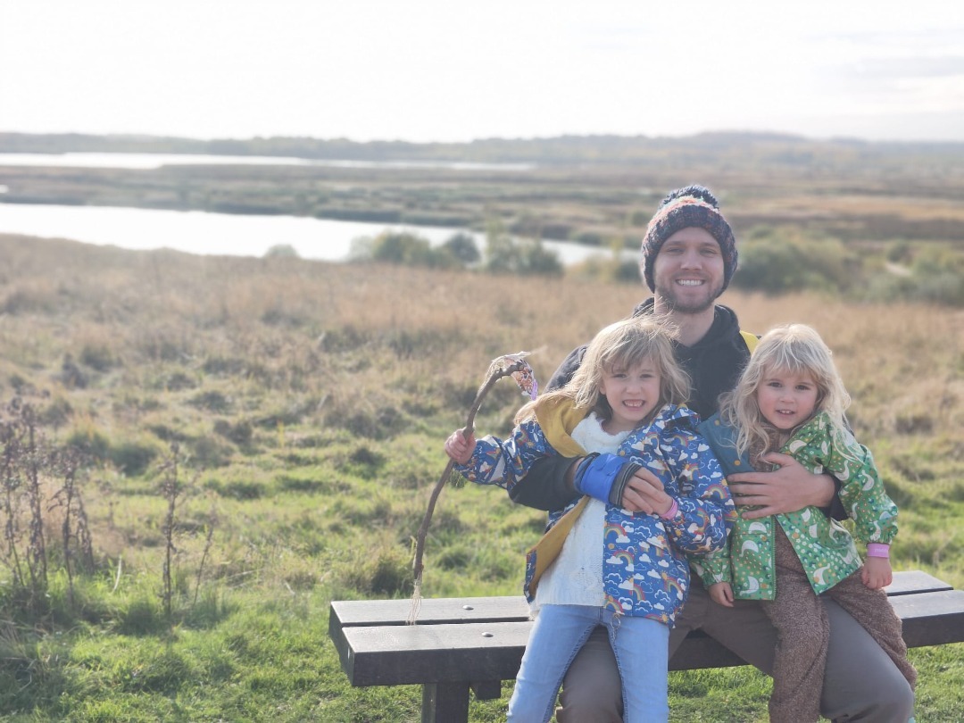 Scott Walton and his two daughters